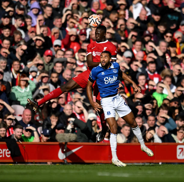 尤其抢眼 尤其抢眼