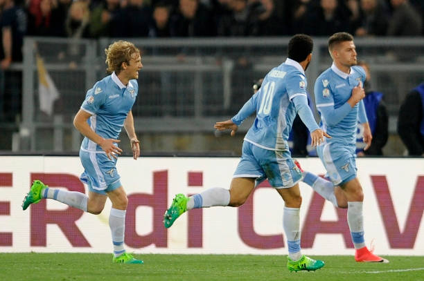 曼联官方公 曼联官方公